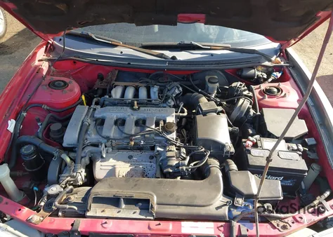 1993 Mazda Mx-6 z USA, uszkodzony, nr VIN 1YVGE31A7P5232546